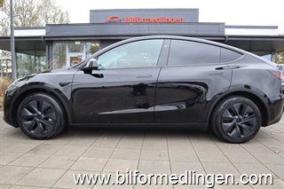 Tesla Model Y 80.5 kWh AWD Long Range 514hk Momsbil Drag 1 ägare