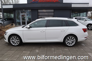 Skoda Superb COMBI 2.0 TDI AdBlue 4x4 190hk Dragkrok Rattvärme 1 ägare