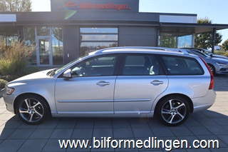 Volvo V50 D2 115hk Momentum Dragkrok AC Skinn BlueTooth