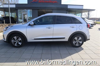 Kia Niro Hybrid 1.6 141hk Advance Plus Drag Navi Kia Niro Hybrid 1.6 141hk Advance Plus Drag Navi