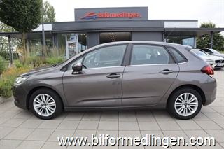 Citroën C4 1.2 PureTech FWD 110hk Svensksåld