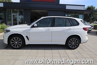 BMW X5 xDrive45e iPerformance  394hk Plug-in Aut Momsbil M-Sport 1 Ägare