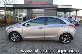 Hyundai i30 1.6 CRDi FWD 136hk Aut Premium Navi
