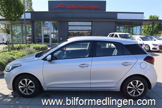 Hyundai i20 1.0 T-GDi Carplay B-kamera Rattvärme V-hjul Svensksåld