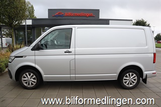 Volkswagen Transporter 2.0 TDI T30 150hk Aut 3sit Drag 1 Ägare Inredning Backkamera