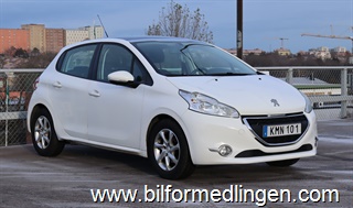 Peugeot 208 1.2 VTi 82hk Panorama S/V-hjul Kamrem bytt