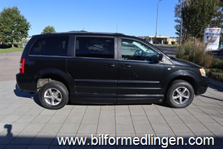 Chrysler Grand Voyager 3.8 193hk V6 Handikappanpassad Navi Läder Ramp Chrysler Grand Voyager 3.8 193hk V6 Handikappanpassad Navi Läder Ramp