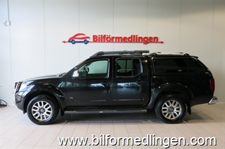Nissan Navara 3.0 dCi V6 4x4 231hk Drag V-Hjul 1 Brukare Momsbil