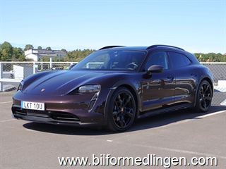 Porsche Taycan 4 Cross Turismo 381hk 360, Pano, Moms
