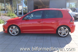 Volkswagen Golf VI R 4-MOTION Aut 5dr 270hk R-line ParkPilot Svensksåld