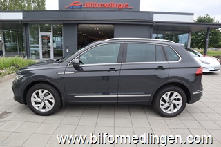 Volkswagen Tiguan 2.0 TDI 4Motion 200hk Aut Momsbil Elegance Drag 1 Ägare