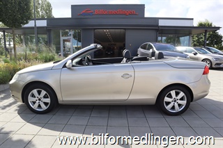 Volkswagen Eos EOS 2.0 FSI FWD 150hk Skinn Volkswagen Eos EOS 2.0 FSI FWD 150hk Skinn