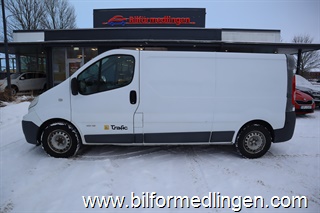 Renault Trafic 2.0 dCi 114hk 3-sit Drag