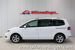 Volkswagen Sharan 2.0 TDI 140hk Premium Panorama Drag V-hjul Svensksåld Volkswagen Sharan 2.0 TDI 140hk Premium Panorama Drag V-hjul Svensksåld