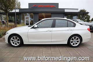 BMW 328 i 4-door Sedan 245hk Aut Svensksåld Drag