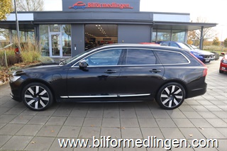 Volvo V90 T6 Recharge AWD 350hk Geartronic Core EditionMomsbil Drag Navi 1 Ägare Volvo V90 T6 Recharge AWD 350hk Geartronic Core EditionMomsbil Drag Navi 1 Ägare