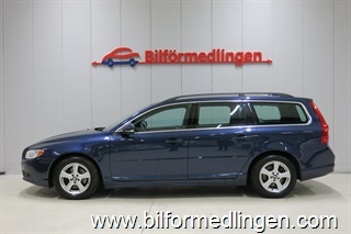 Volvo V70 II D3 136hk Momentum Aut. Drag V-Hjul Svensksåld Volvo V70 II D3 136hk Momentum Aut. Drag V-Hjul Svensksåld
