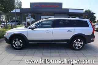 Volvo XC70 II D4 2.4 AWD 163hk Aut Skinn BLIS Drag Svensksåld