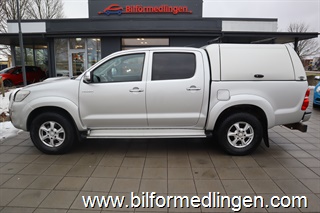 Toyota Hilux D-Cab 3.0 SR+ D-4D 4wd 171hk Skåp Dragkrok BT tele/musik