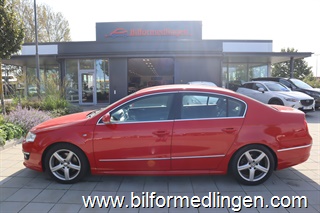 Volkswagen Passat 2.0 TSI 200hk Premium, Sportline Aut Skinn R-line Volkswagen Passat 2.0 TSI 200hk Premium, Sportline Aut Skinn R-line