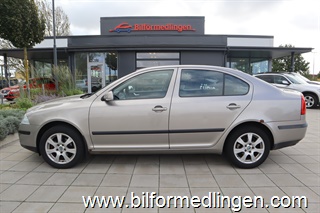 Skoda Octavia II 1.6 102hk Climatronic Svensksåld V-hjul Skoda Octavia II 1.6 102hk Climatronic Svensksåld V-hjul