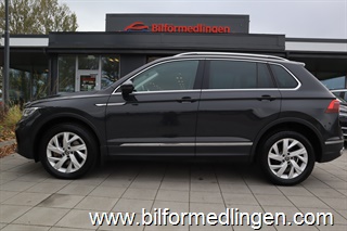 Volkswagen Tiguan 2.0 TDI 4Motion 200hk DSG Elegance 1 Ägare Drag