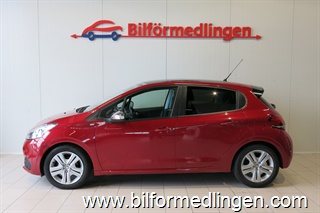 Peugeot 208 1.2 VTi 82hk ACC Panorama