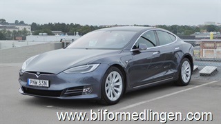 Tesla Model S Dual Motor Long Range AWD S/V-hjul Moms Tesla Model S Dual Motor Long Range AWD S/V-hjul Moms