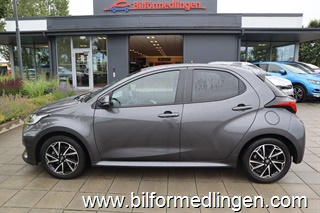 Toyota Yaris 1.5 VVT-i Hybrid FWD MHEV B 116hk , 5D, Active Plus, Rattvärme, Backkamera