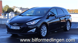 Hyundai i40 Kombi 1.7 CRDi Keyless Automat Kamera S/V Hyundai i40 Kombi 1.7 CRDi Keyless Automat Kamera S/V