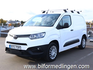 Toyota ProAce CITY 1.5D kort L1 130hk S/V-hjul Toyota ProAce CITY 1.5D kort L1 130hk S/V-hjul
