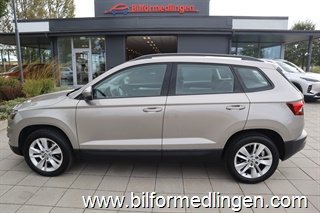 Skoda Karoq 1.0 TSI FWD 116hk Dragkrok Automat BT telefon/musik 1 ägare Skoda Karoq 1.0 TSI FWD 116hk Dragkrok Automat BT telefon/musik 1 ägare