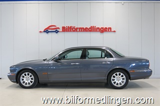 Jaguar XJ 6 3.0 240hk Skinn Automat PDC Navi M.m Jaguar XJ 6 3.0 240hk Skinn Automat PDC Navi M.m