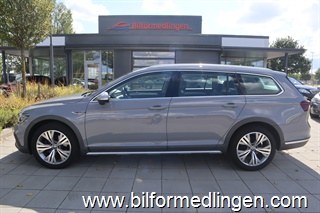 Volkswagen Passat 2.0 TDI 4Motion Alltrack 200hk Aut Momsbil 1 ägare Navi Drag