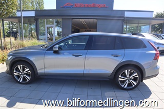Volvo V60 B4 AWD Cross Country 197hk Dragkrok Skinn Extra ljusramp