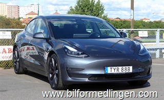 Tesla Model 3 Long Range Performance AWD S/V-hjul Moms Tesla Model 3 Long Range Performance AWD S/V-hjul Moms