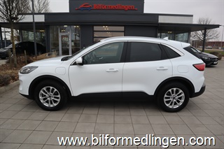 Ford Kuga 2.5 Plug-In Hybrid E-CVT 225hk Momsbil Sync4 Navi Drag 1 Ägare