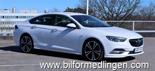 Opel Insignia 2.0 CDTI Grand Sport 170hk Business V/S-hjul Opel Insignia 2.0 CDTI Grand Sport 170hk Business V/S-hjul