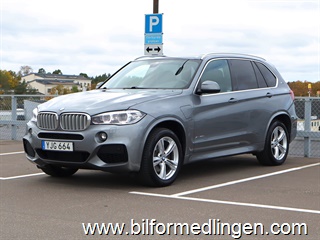 BMW X5 xDrive40e 313hk B&O Drag S/V-hjul Pano 360 Moms