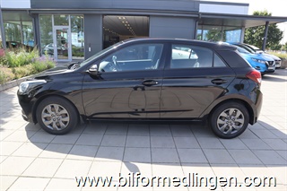 Hyundai i20 1.2 16V FWD 75hk AC Svensksåld Hyundai i20 1.2 16V FWD 75hk AC Svensksåld