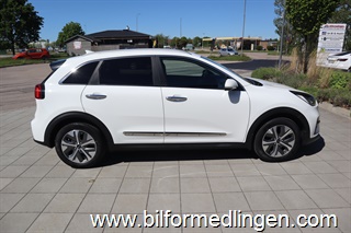 Kia Niro e-NIRO 64.0 kWh 204hk Advance Plus Momsbil Navi Svensksåld