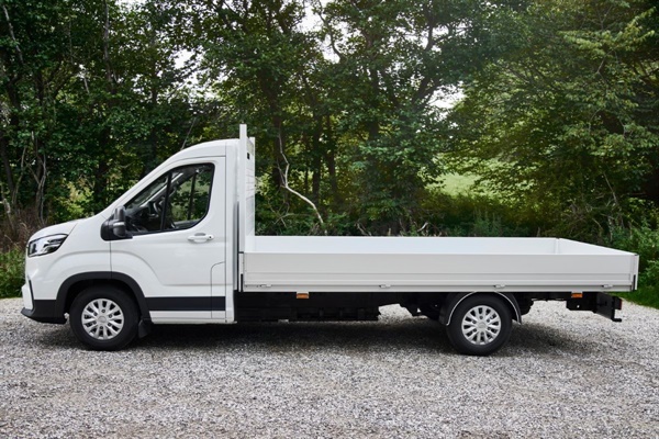 MAXUS e-Deliver 9 L4H0 Chassis Cab 200 HK 65 kWh batteri med tillvalspaket L4